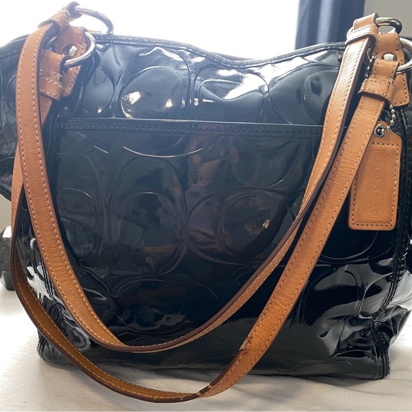 Coach patent leather tote large with matching wallet - Picture 4 of 16